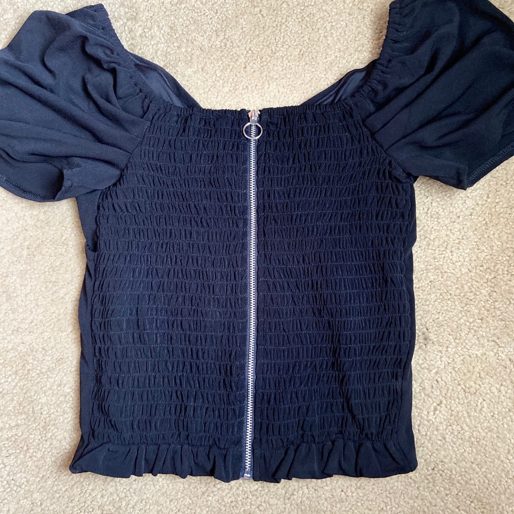 Express Top - Picture 2 of 2